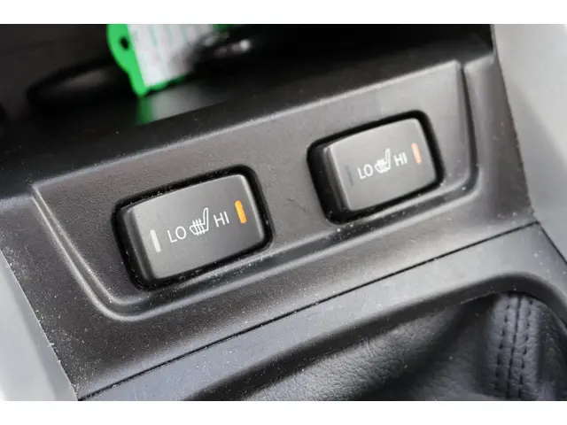 Suzuki Vitara 1.6 High Executive 2016 Benzine 16