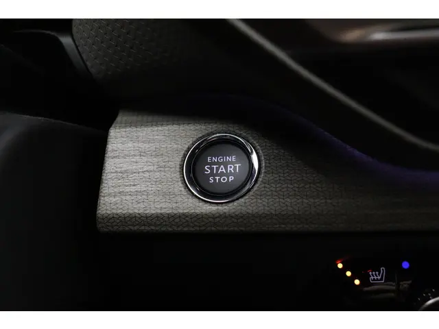 Citroën C5 X Turbo 130pk Business Plus 2023 Benzine 24