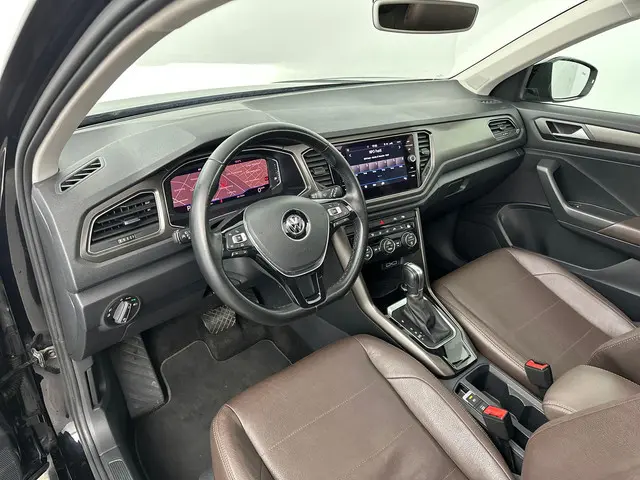 Volkswagen T-Roc 1.5 TSI Sport 2018 Benzine 17