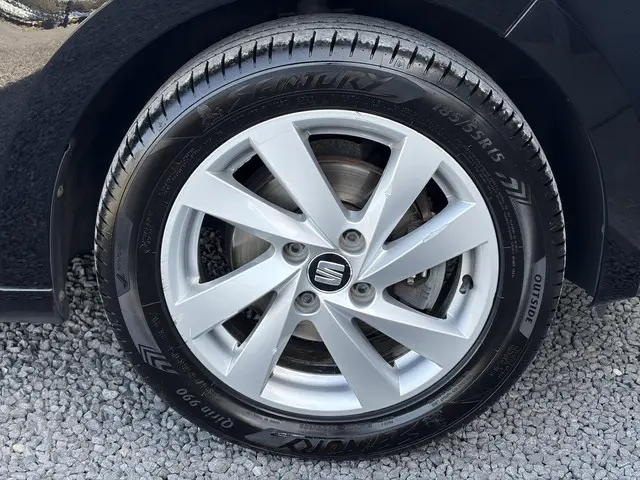 SEAT Mii 1.0 Sport Connect 2016 Benzine 28