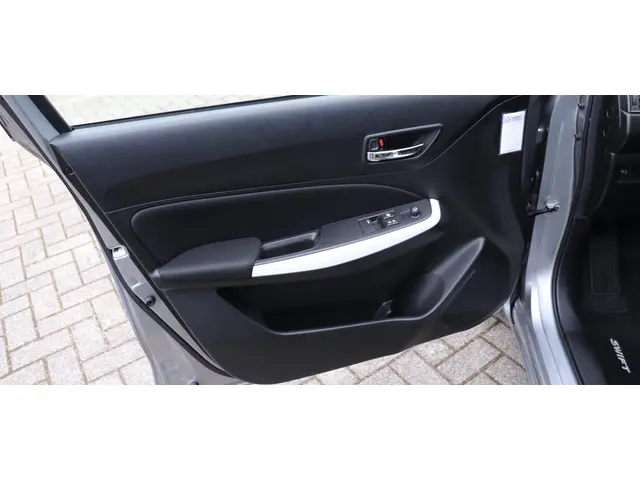 Suzuki Swift 1.2 Select 2018 Benzine 5