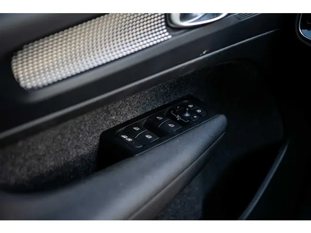 Volvo XC40 Recharge Core 2022 Elektrisch 24