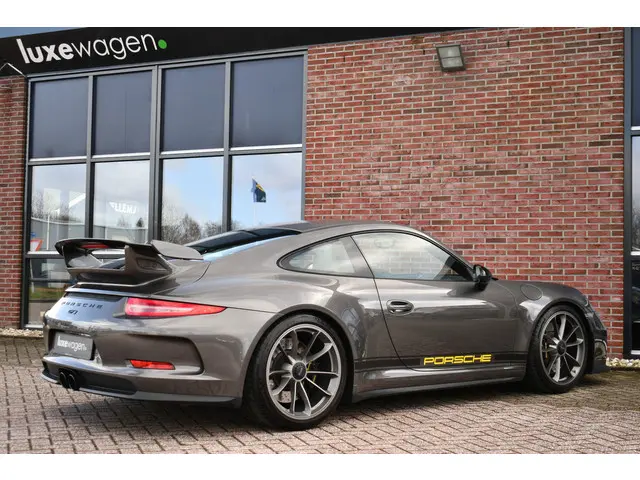 Porsche 911 3.8 GT3 2015 Benzine 51