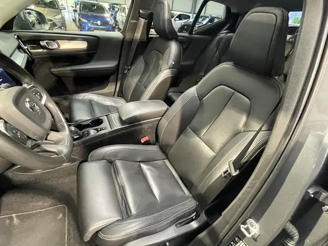 Volvo XC40 2.0 T5 AWD Intro Edition 2018 Benzine 6