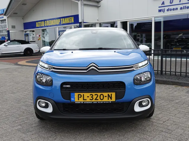 Citroën C3 1.2 PureTech 82PK Shine 2017 Benzine 8