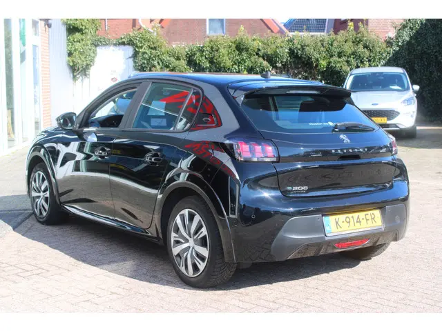 Peugeot e-208 EV Active 50 kWh 2020 Elektrisch 24
