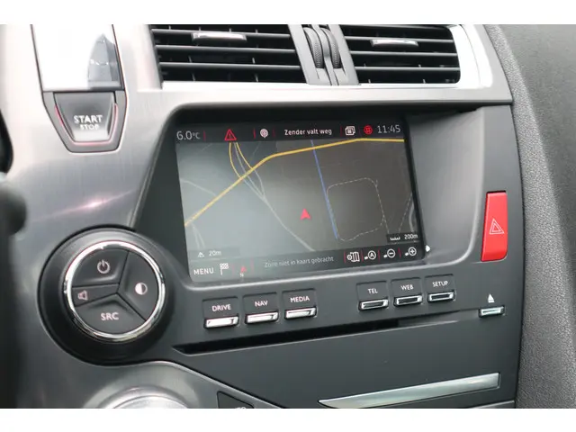 DS DS 5 1.6 THP Business Executive 2016 Benzine 18