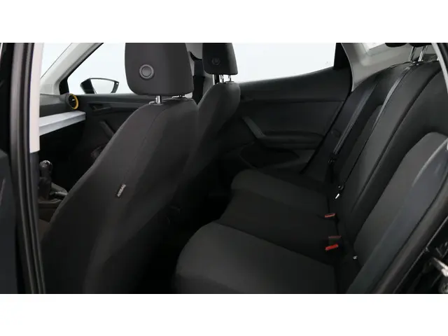 SEAT Arona 1.0 EcoTSI 95pk Reference 2024 Benzine 34