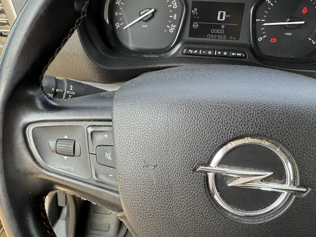 Opel Vivaro 2.0 CDTI 150PK EURO6 L3H1 2020 Diesel 26