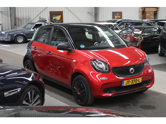 Smart Forfour 1.0 Pure 2016 Benzine 2