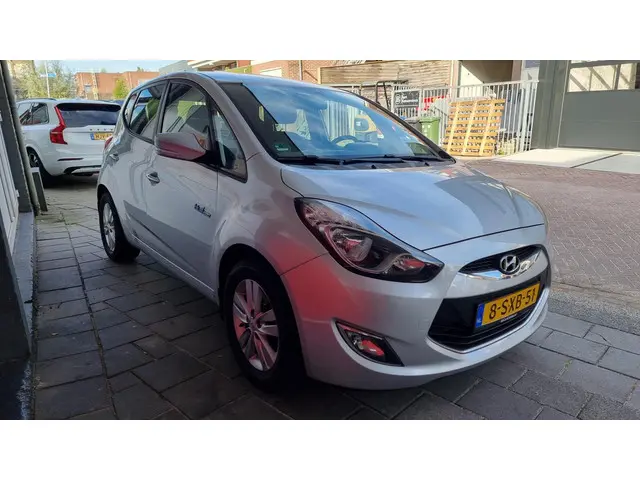 Hyundai ix20 1.4i i-Drive 2014 Benzine 4