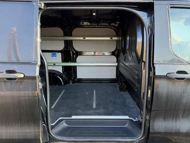 Ford Transit Custom 320 2.0 TDCI 136PK 2024 Diesel 10