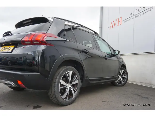 Peugeot 2008 1.2 PureTech GT-Line Automaat 2019 Benzine 11