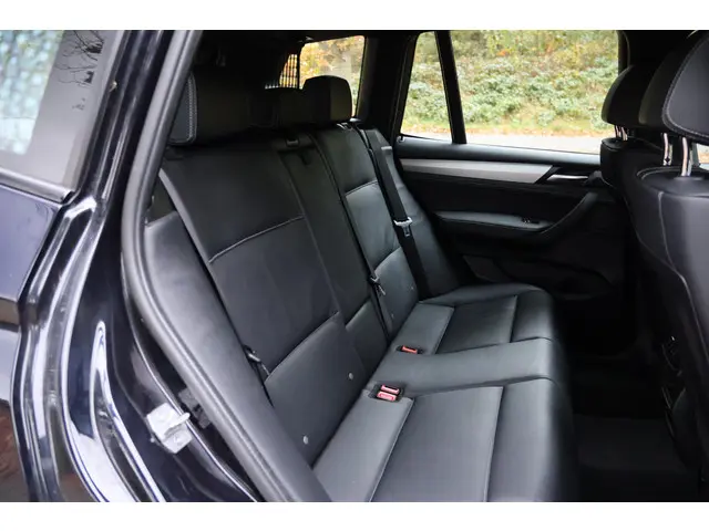 BMW X3 xDrive35i High Executive 2015 Benzine 15