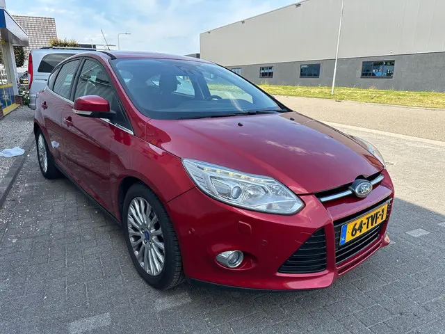 Ford Focus 1.6 EcoBoost Lease Titanium 2012 Benzine 9