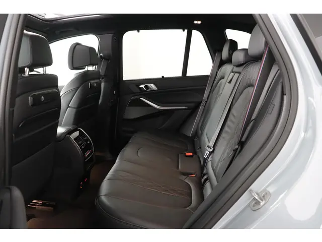 BMW X5 xDrive50e 2025 Hybride Benzine 15