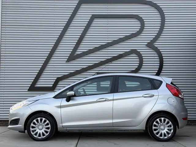 Ford Fiesta 1.0 Style 2016 Benzine 6