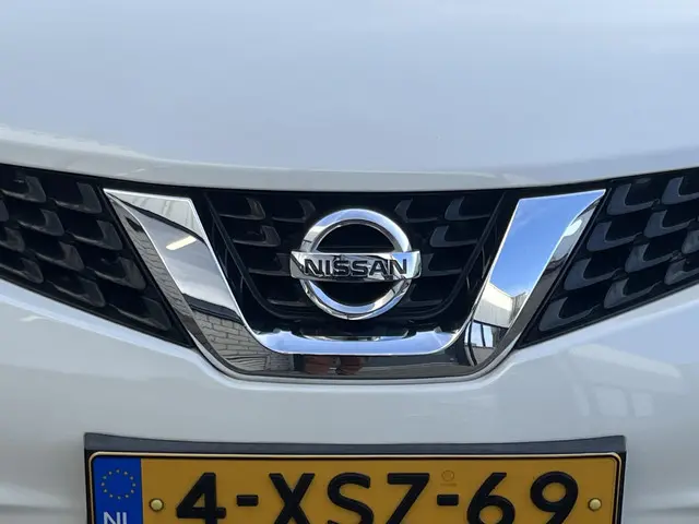 Nissan Juke 1.2 DIG-T S/S Connect Edition 2014 Benzine 37