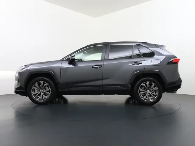 Toyota RAV4 2.5 Hybrid AWD Dynamic 2024 Hybride Benzine 4