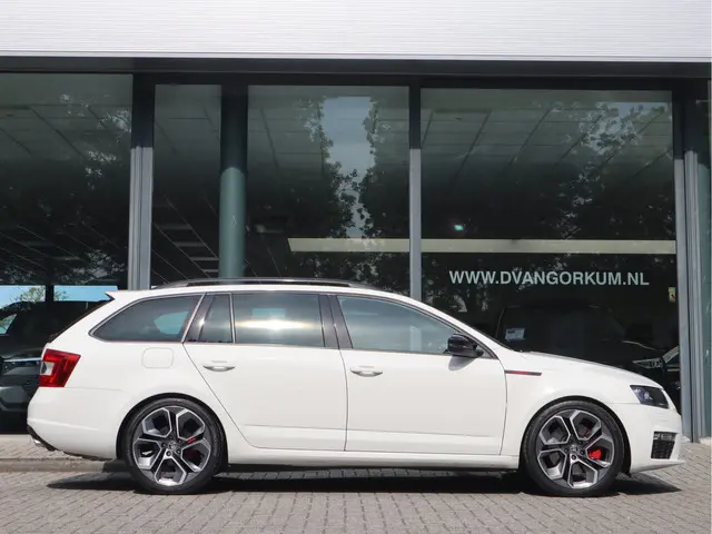 Škoda Octavia Combi 2.0 TSI RS 2014 Benzine 5