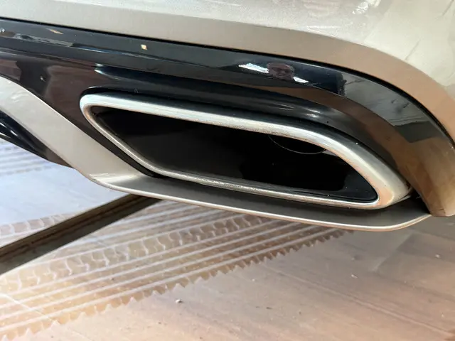 Volvo V60 2.0 T4 R-Design 2019 Benzine 18