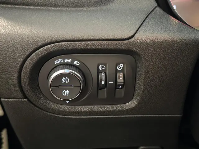 Opel Grandland X 1.2 Turbo 2019 Benzine 16