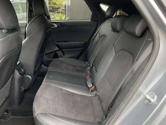 Kia ProCeed 1.5 T-GDi GT-PlusLine 2022 Benzine 12