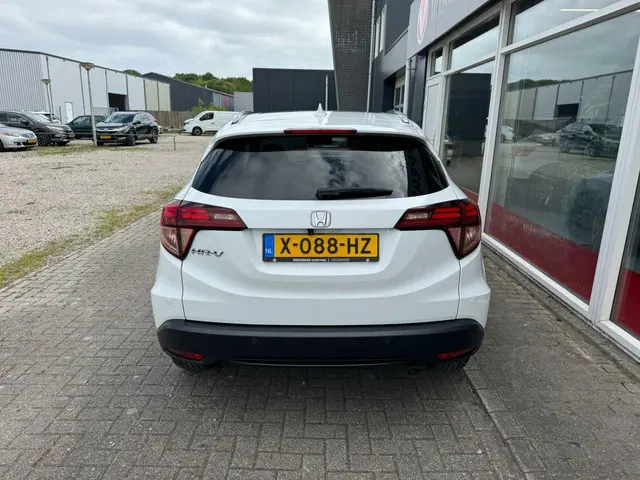 Honda HR-V 1.5 i-VTEC Executive 2017 Benzine 10