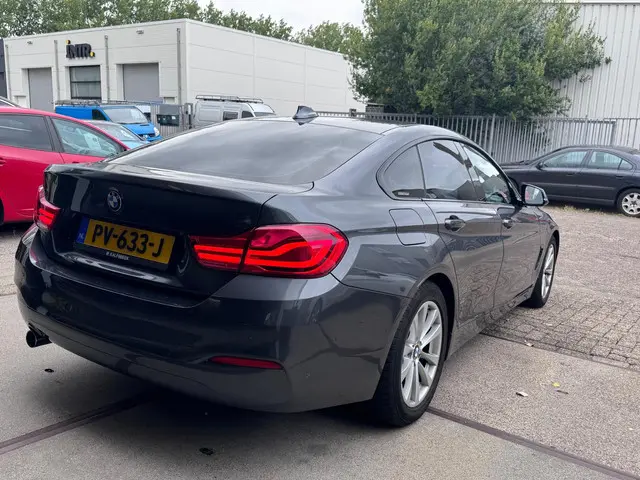 BMW 4 Serie Gran Coupé 418i High Executive 2017 Benzine 31