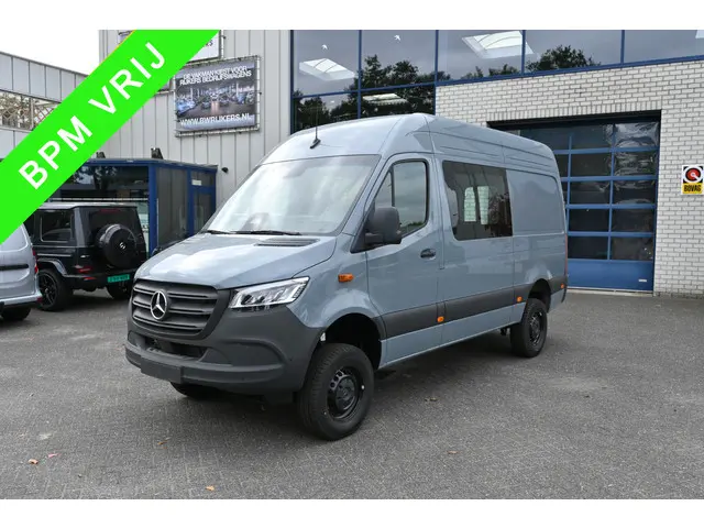 Mercedes-Benz Sprinter 319 CDI 4x4 L2H2 Pro 2024 Diesel