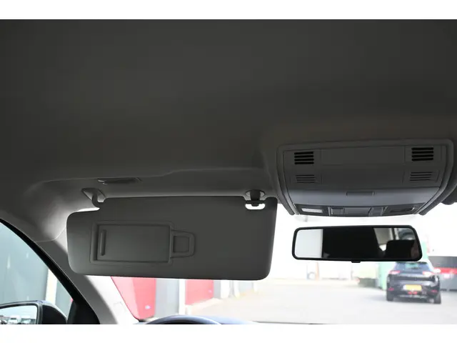 Volkswagen Polo 1.0 TSI Comfortline 2019 Benzine 33