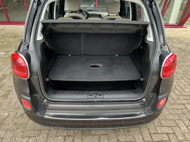 Fiat 500L 1.4-16V Lounge 2012 Benzine 31