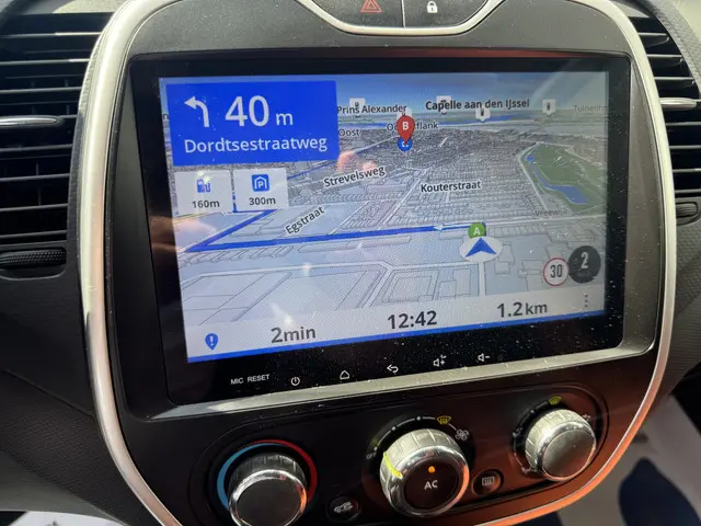 Renault Captur 0.9 TCe Expression 2013 Benzine 11