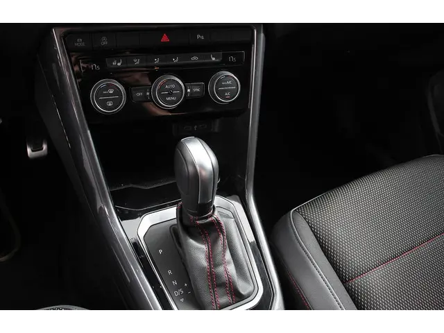 Volkswagen T-Roc 1.5 TSI Sport DSG 2022 Benzine 12