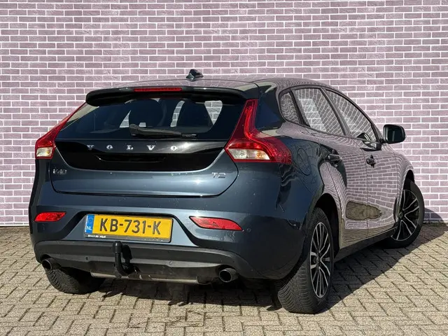 Volvo V40 2.0 T2 Nordic+ 2016 Benzine 3