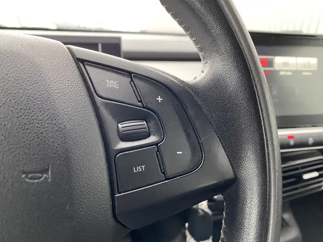 Citroën C4 Cactus 1.2 PureTech Feel 2015 Benzine 21