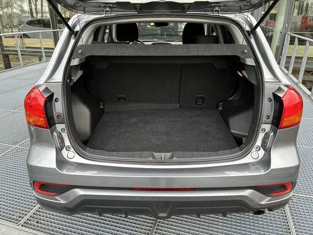 Mitsubishi ASX 1.6 Cleartec Connect Pro 2018 Benzine 9