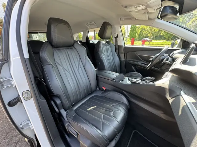 Peugeot 3008 1.2 PureTech Allure Automaat 2017 Benzine 5