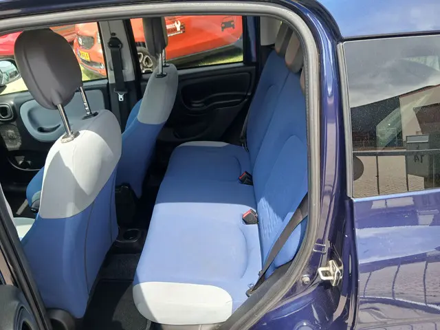 Fiat Panda 0.9 TwinAir Lounge 2012 Benzine 9