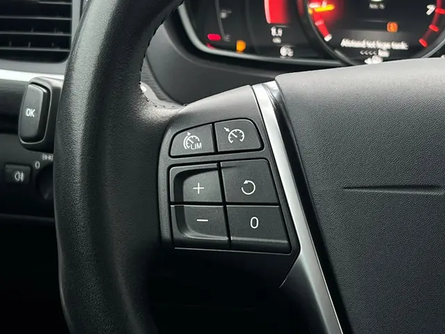 Volvo V40 1.5 T2 Polar+ 2019 Benzine 18