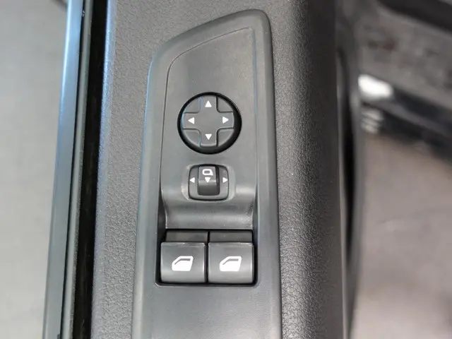 Opel Vivaro 2.0 BlueHDi 145PK Automaat 2024 Diesel 10