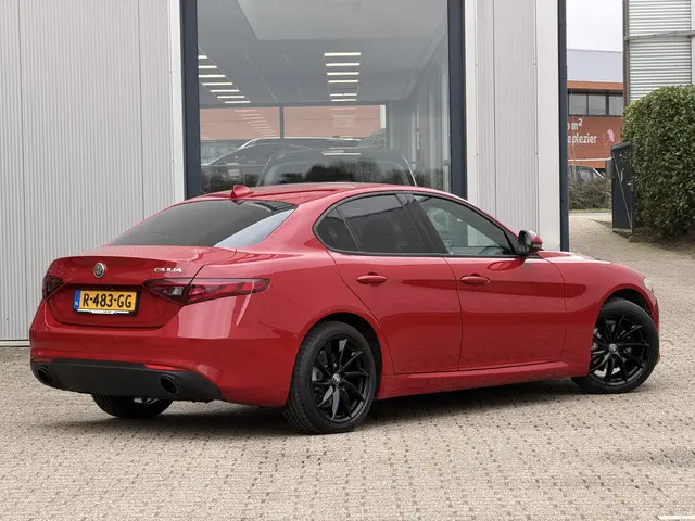 Alfa Romeo Giulia 2.0T Sprint 2022 Benzine 2