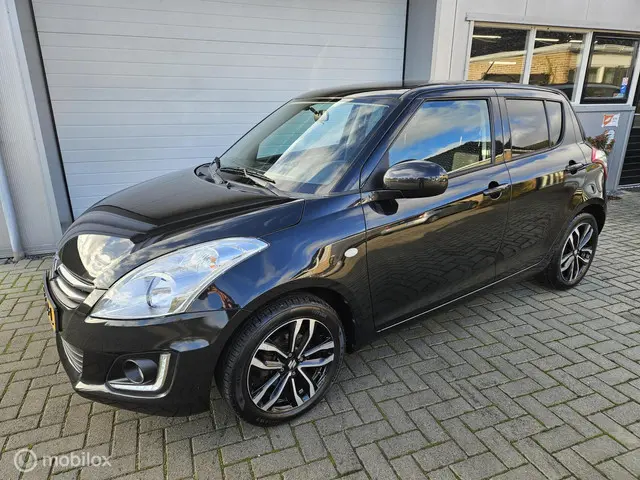 Suzuki Swift 1.2 X-tra zeer nette auto!! 2015 Benzine 2