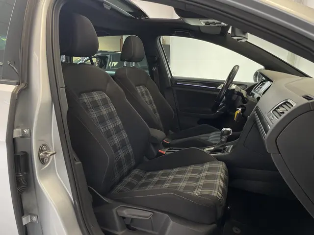 Volkswagen Golf 1.4 TSI GTE 2015 Hybride Benzine 17