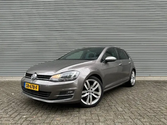 Volkswagen Golf 1.4 TSI ACT Highline R-LINE 2014 Benzine