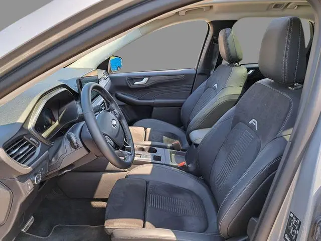 Ford Kuga 2.5 FHEV Active X 2024 Hybride Benzine 6