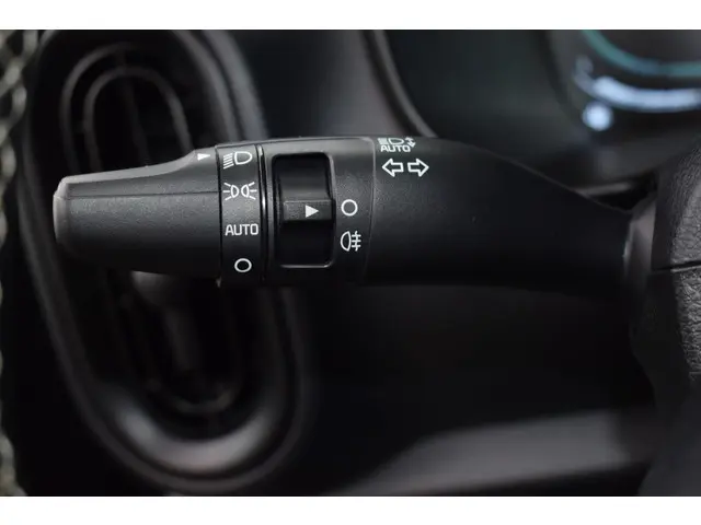 Kia Picanto 1.0 DPI DynamicPlusLine 5-Drs 2024 Benzine 11