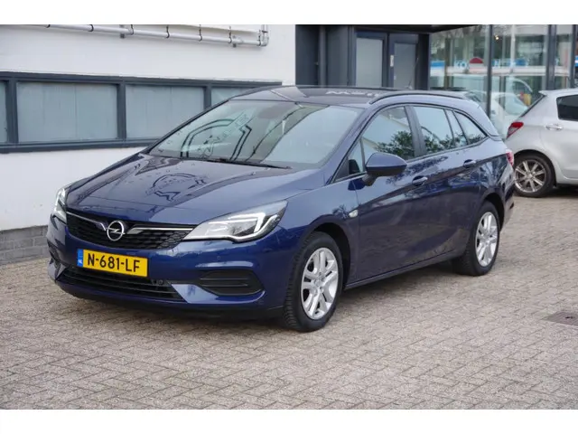 Opel Astra Sports Tourer 1.2 Edition 2020 2020 Benzine 3