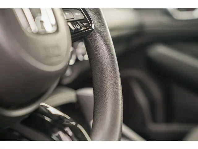 Honda HR-V 1.5i e:HEV ELEGANCE 2022 Hybride Benzine 45