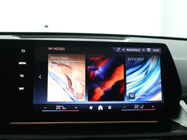 BMW iX1 eDrive20 67 kWh 2025 Elektrisch 63